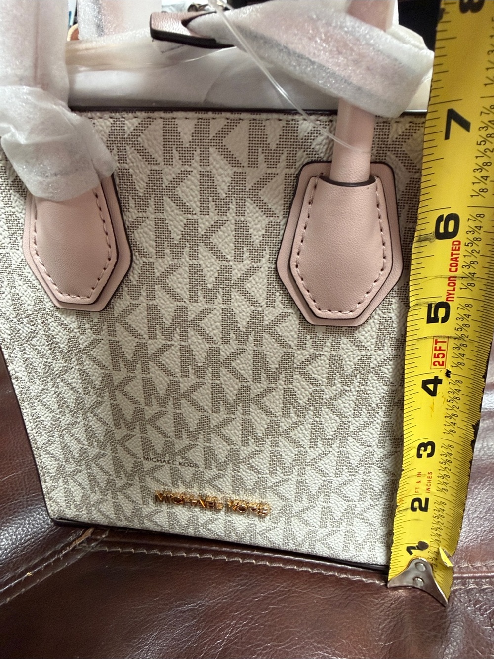 MICHAEL KORS Mercer Extra-Small Logo and Leather Crossbody Bag - Picture 10 of 11
